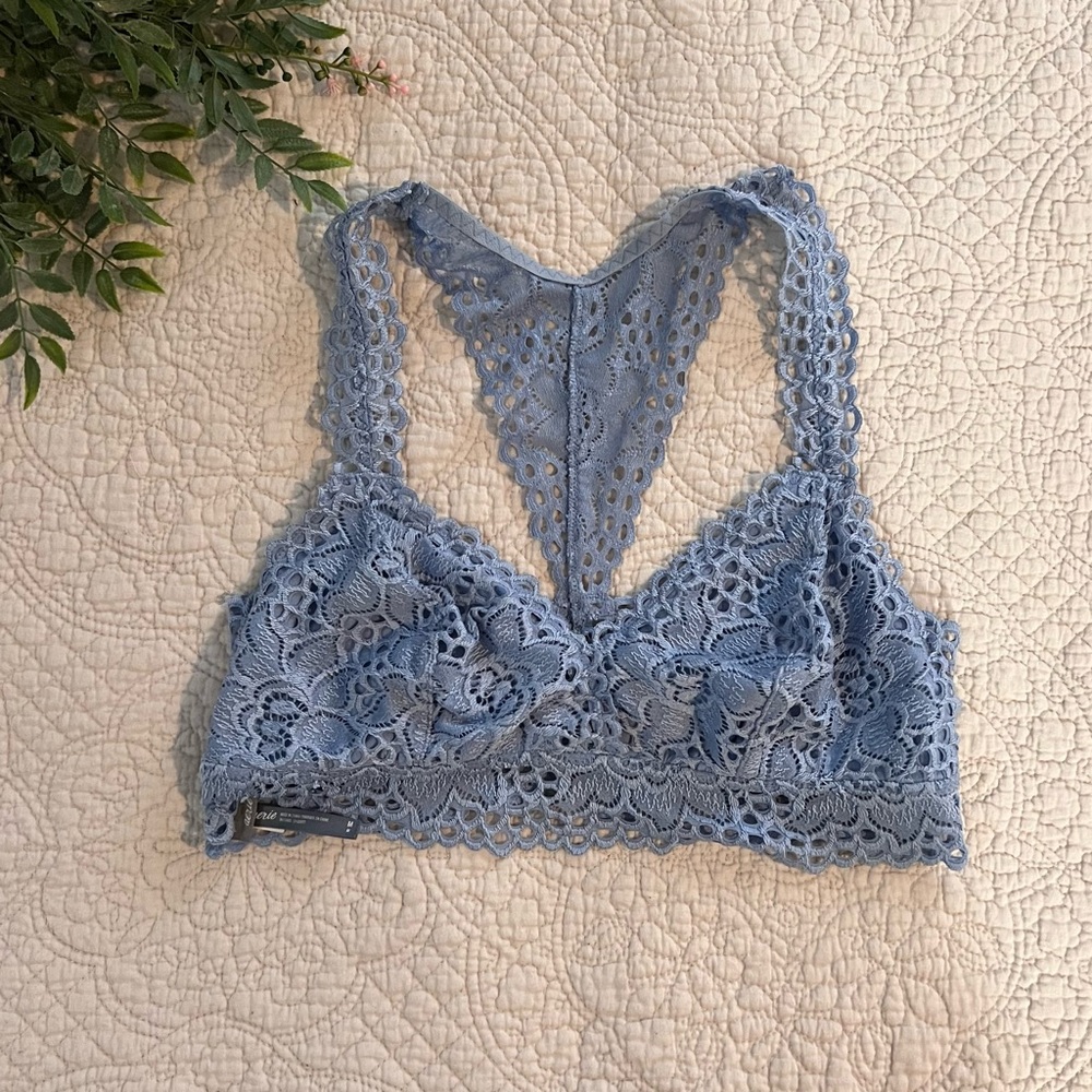 Aerie: Women’s Periwinkle Blue Lacey RazorBack Bralette  Top Size Medium